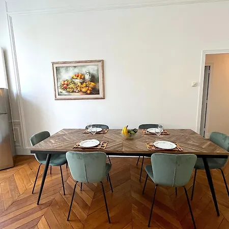 Apartment Malesherbes