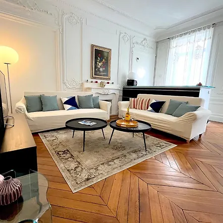 Apartment Malesherbes