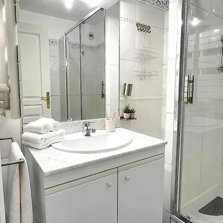 Apartment Malesherbes
