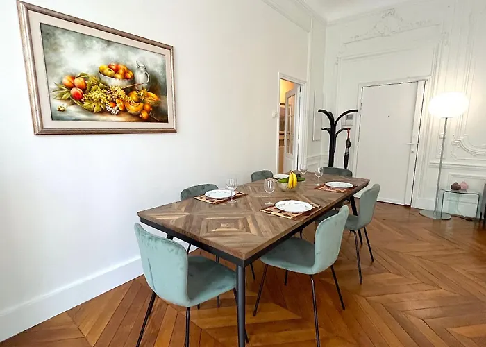 Apartment Malesherbes *