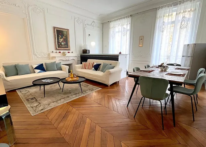 Apartment Malesherbes *